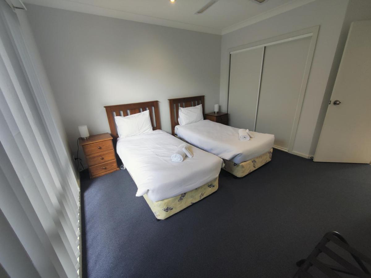 Belvoir Village Motel & Apartments 워동가 외부 사진